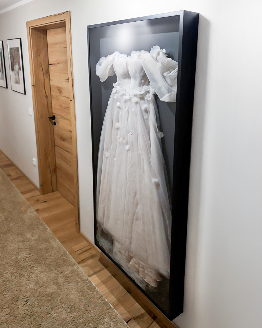 hochzeitskleid aufbewahren rahmen Hochzeitskleidrahmen kaufen | Rahmen für Brautkleid